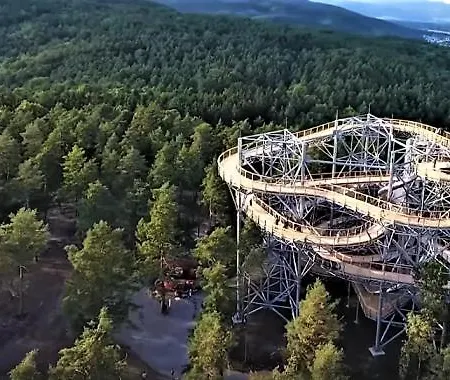 ゲストハウス Kupelny Mlyn