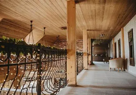 ゲストハウス Kupelny Mlyn